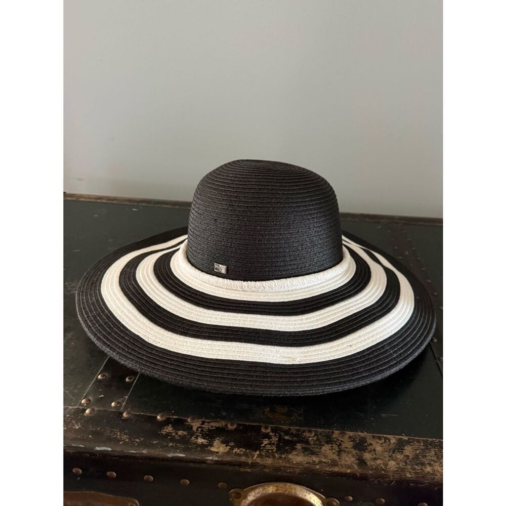 HBY Miami Women Straw Hat Black And White Wide Brim One Size Paper Straw Beach